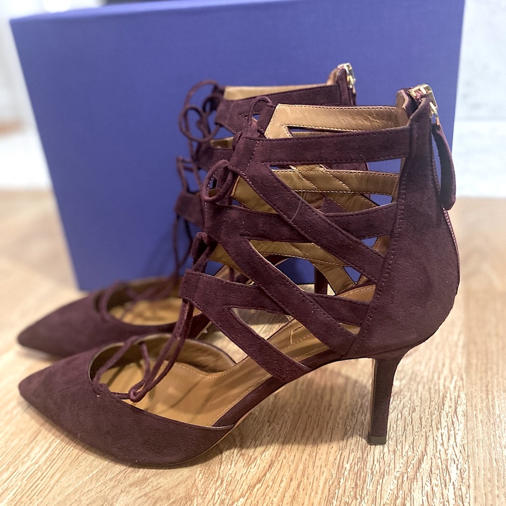 NEW in Box STUNNING Aquazurra Prune Suede Pumps